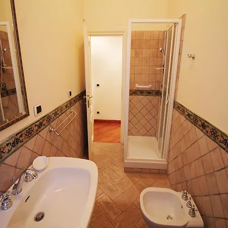 Fratelli Maristi Villa *