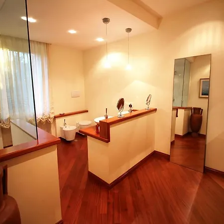 Fratelli Maristi Villa * Rome