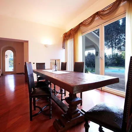 Fratelli Maristi Villa Villa