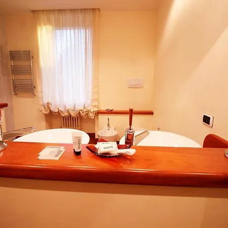 Fratelli Maristi Villa Villa *